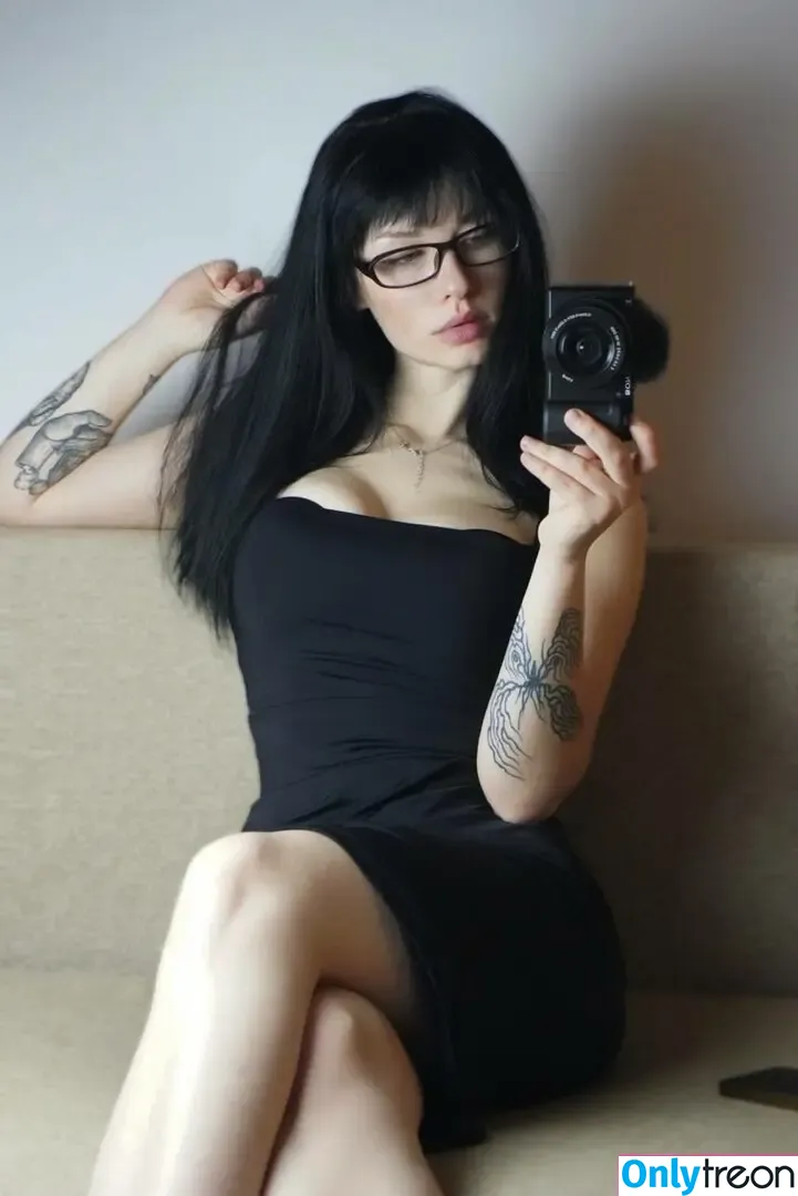 innervus nude photo #2733 (Instagram)