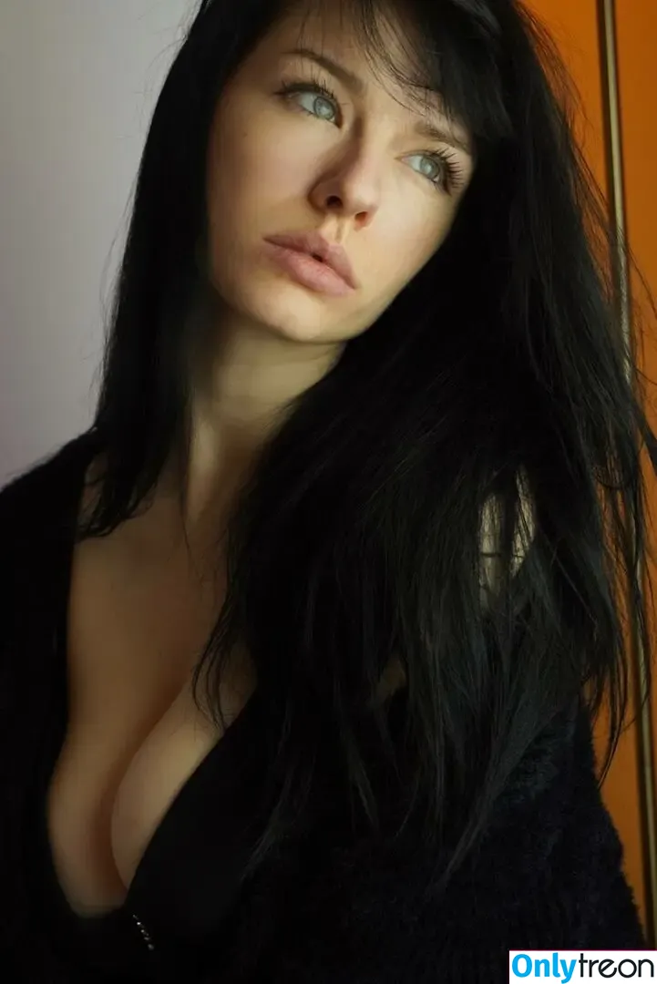 innervus nude photo #2982 (Instagram)