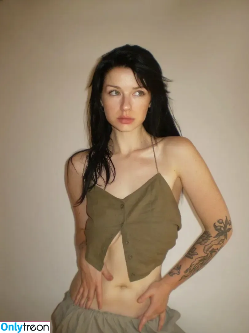 innervus nude photo #3352 (Instagram)