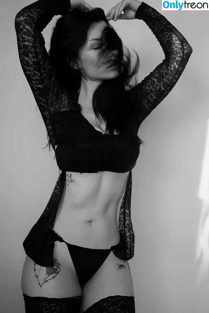 innervus nude photo #3369 (Instagram)