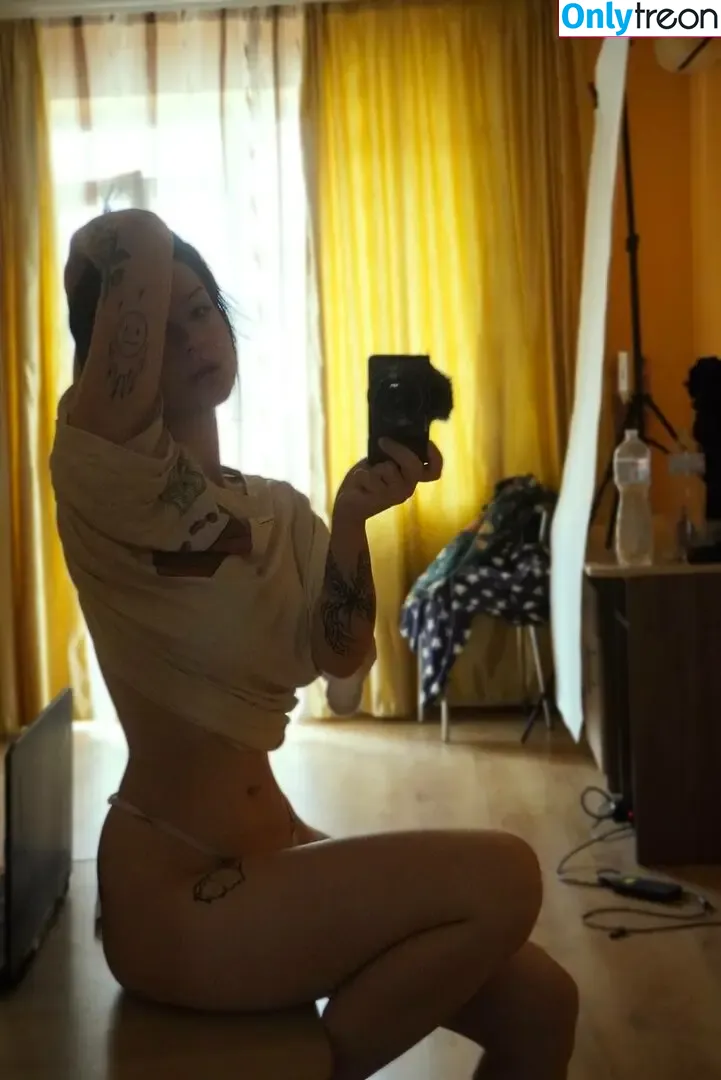 innervus nude photo #3419 (Instagram)