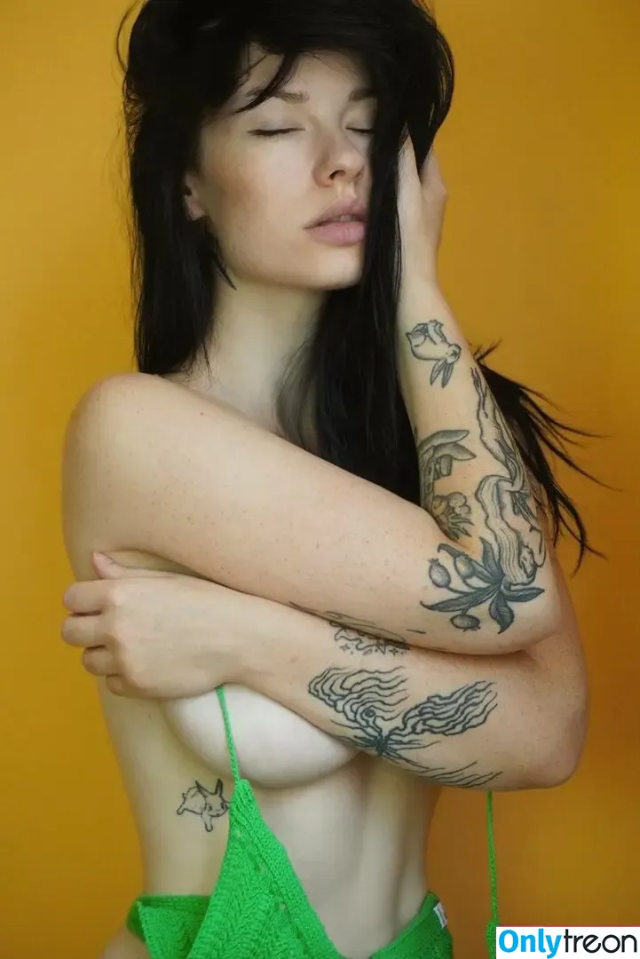 innervus nude photo #3594 (Instagram)