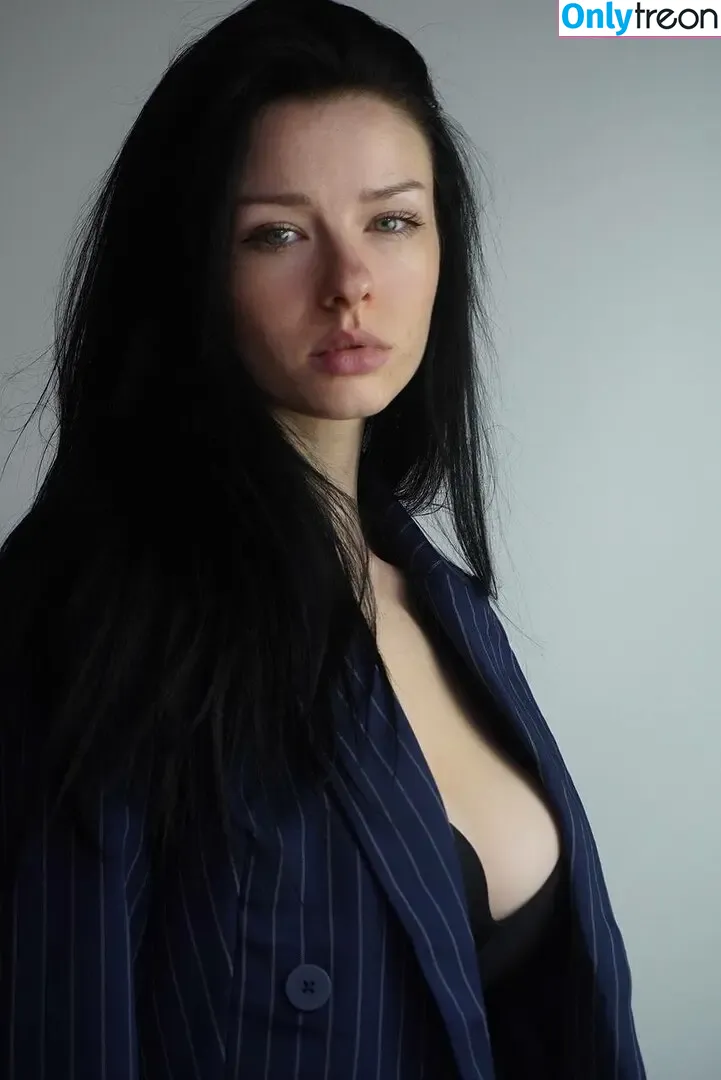 innervus nude photo #3839 (Instagram)