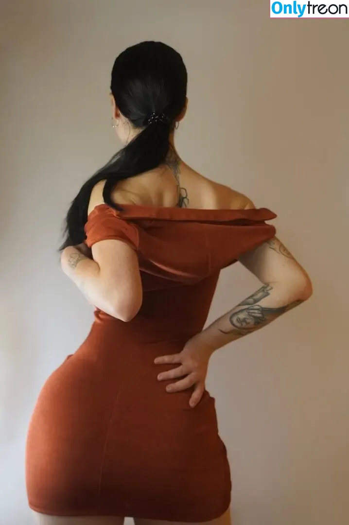innervus nude photo #4044 (Instagram)