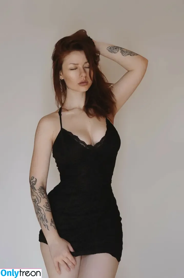 innervus nude photo #4788 (Instagram)