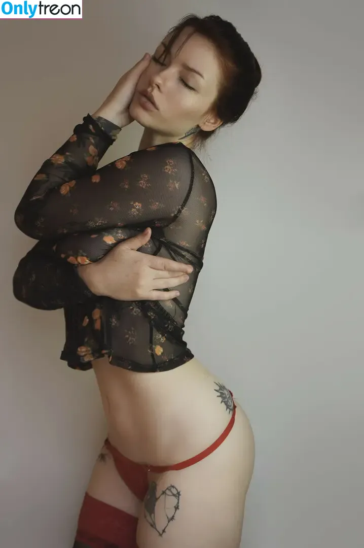 innervus nude photo #4838 (Instagram)