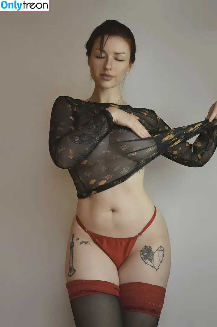 innervus nude photo #4840 (Instagram)