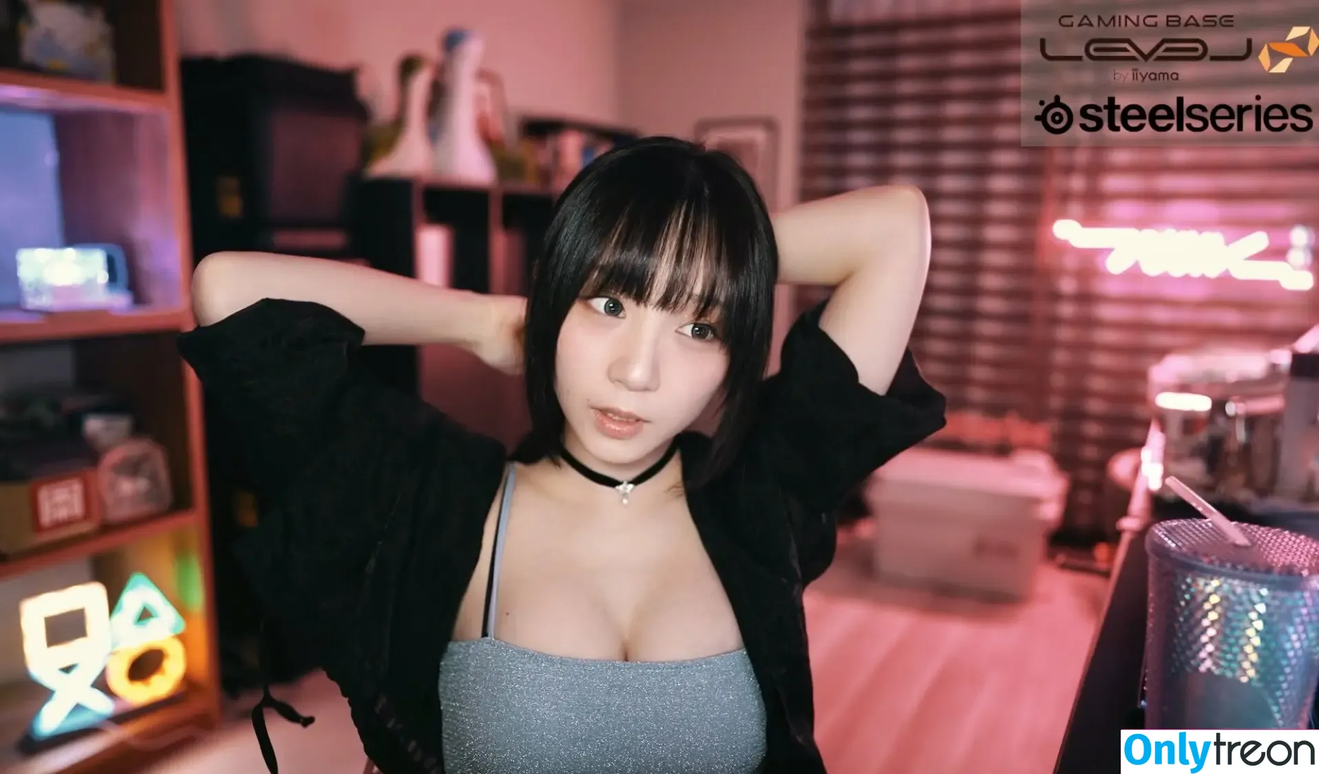 iorimoe_five nude photo #0583 (moe_five / 伊織もえ)