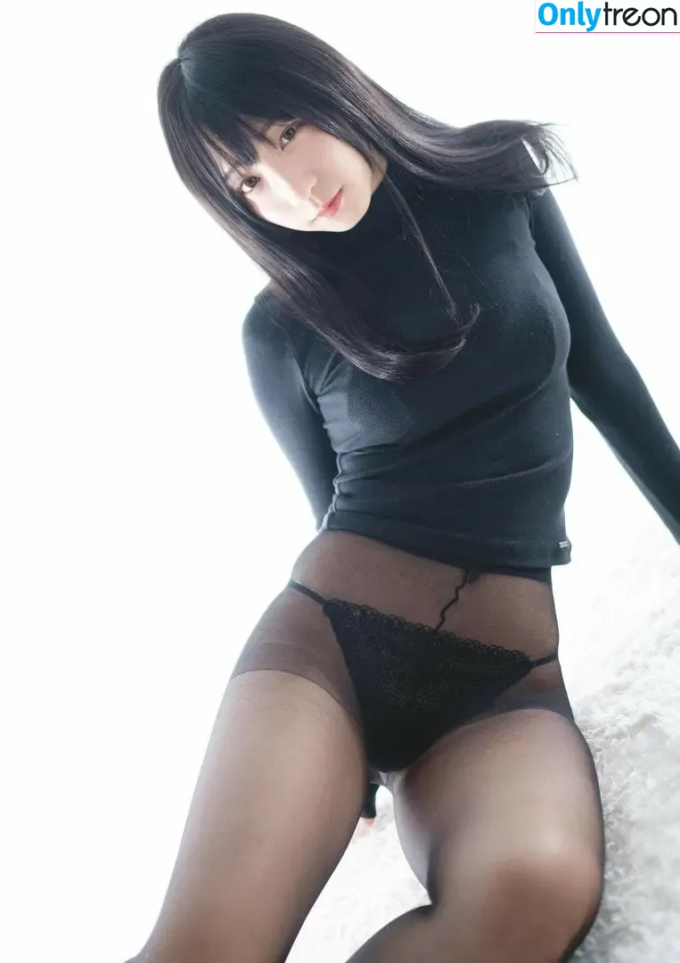 iorimoe_five nude photo #0775 (moe_five / 伊織もえ)
