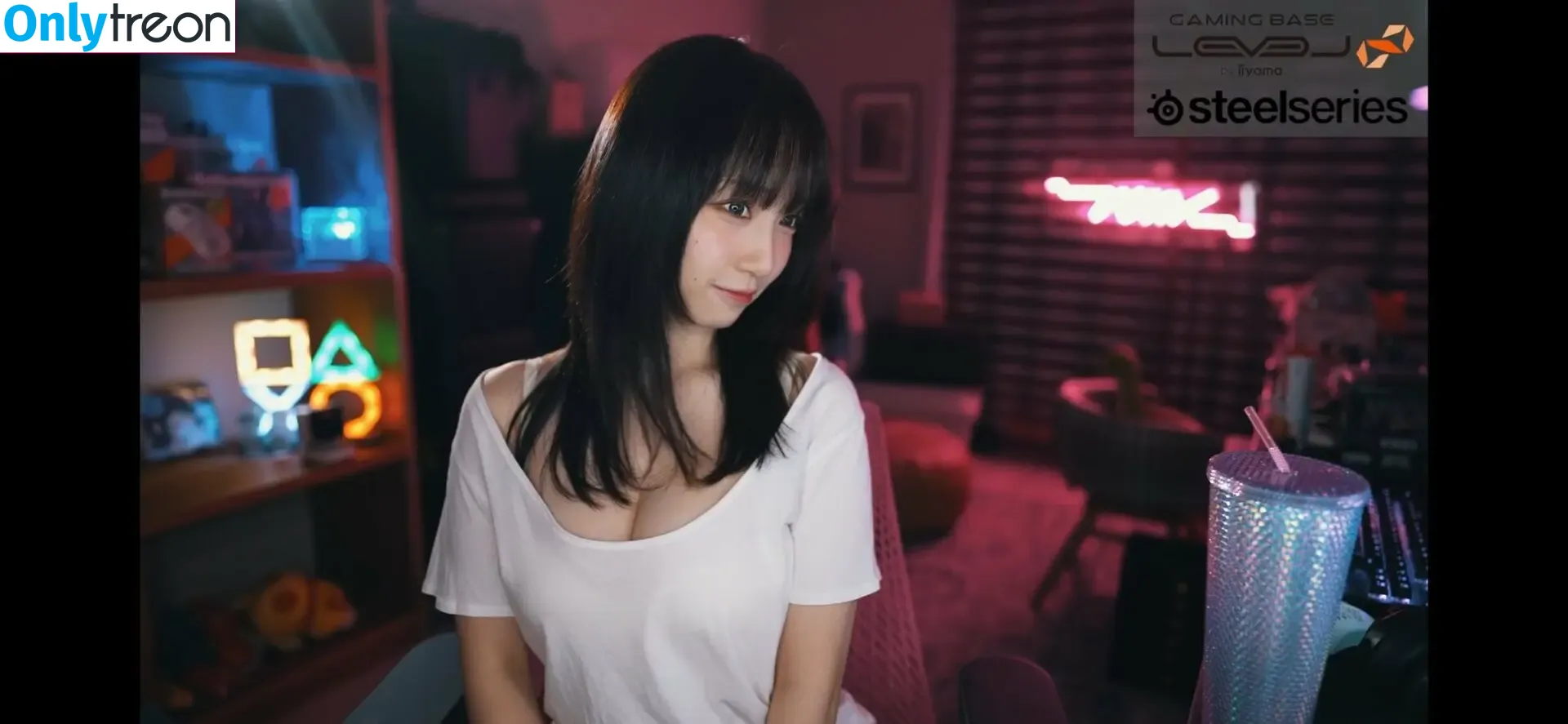 iorimoe_five nude photo #0878 (moe_five / 伊織もえ)