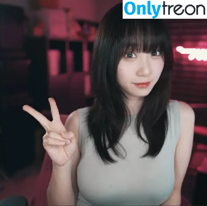 iorimoe_five nude photo #0891 (moe_five / 伊織もえ)