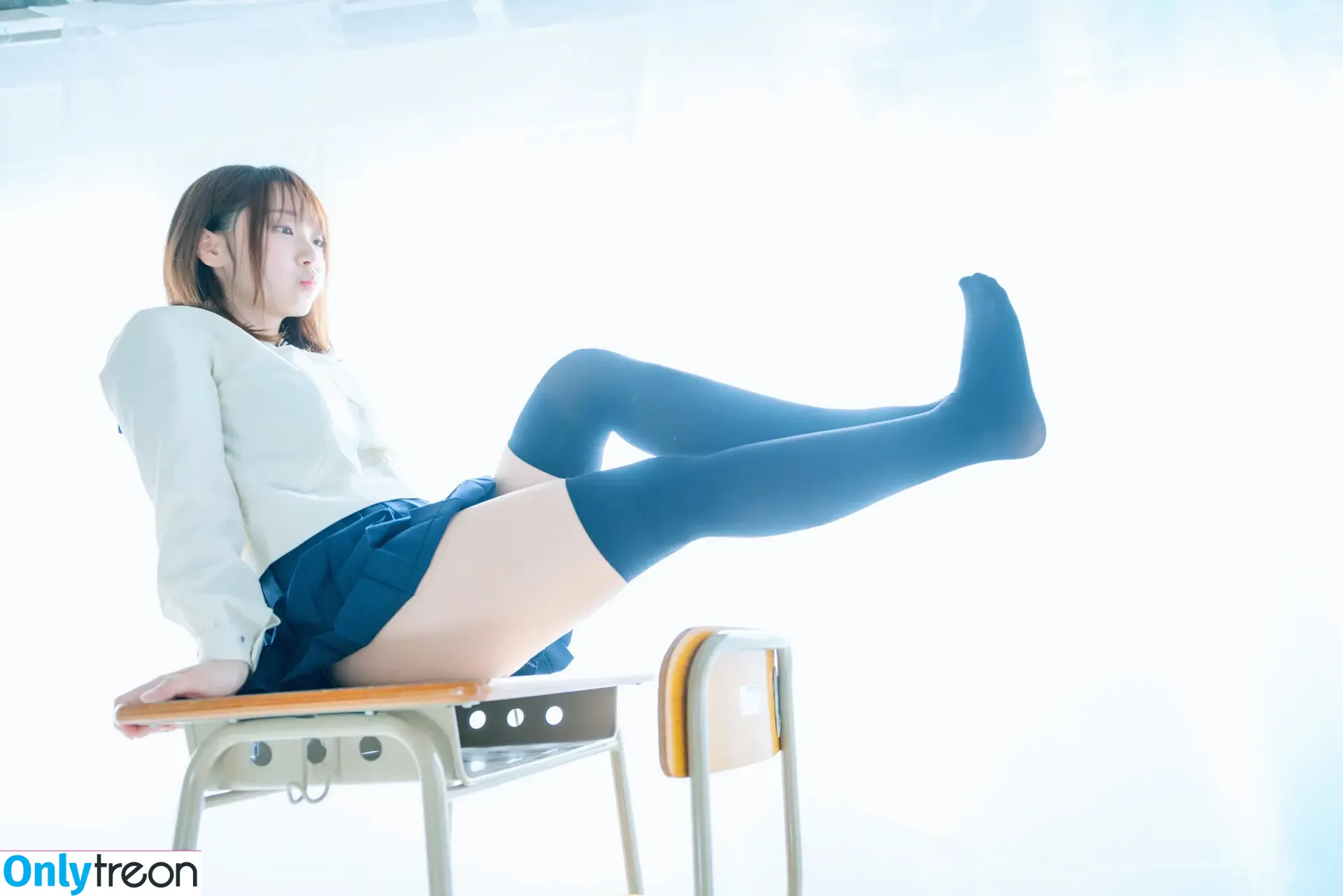 iorimoe_five nude photo #1574 (moe_five / 伊織もえ)