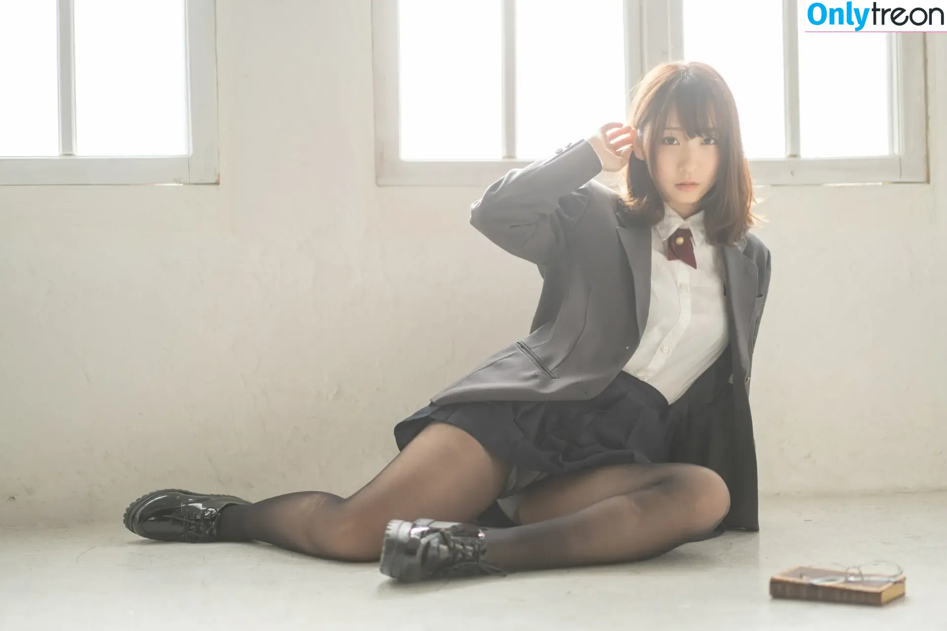 iorimoe_five nude photo #1580 (moe_five / 伊織もえ)
