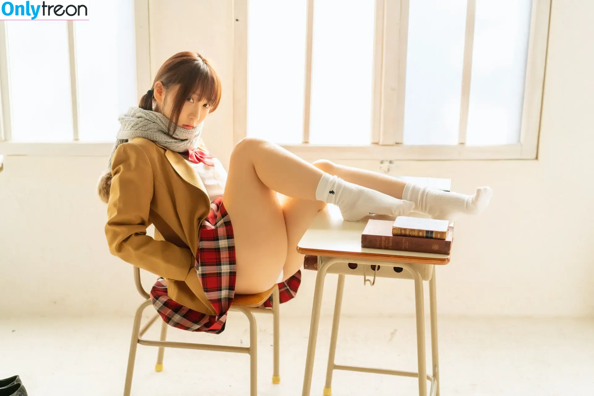 iorimoe_five nude photo #1590 (moe_five / 伊織もえ)