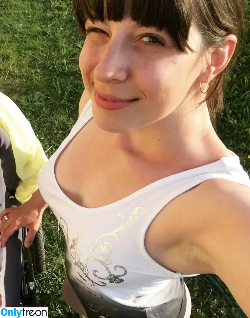 Ira Belka nude photo #0052 (Lapkibelki / ira_belka)