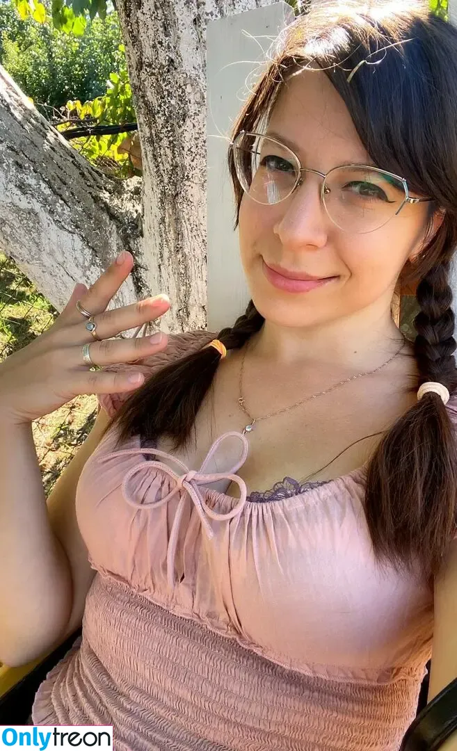 Ira Belka nude photo #0203 (Lapkibelki / ira_belka)