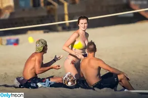 Ireland Baldwin / chloebaldwin... / irelandirelandireland nude photo #0601