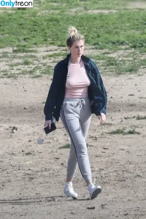 Ireland Baldwin / chloebaldwin... / irelandirelandireland nude photo #0638