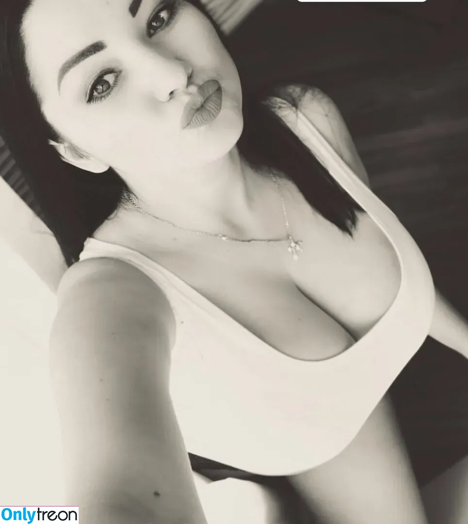 Irina P nude photo #0012 (gri6a / irina_p19)