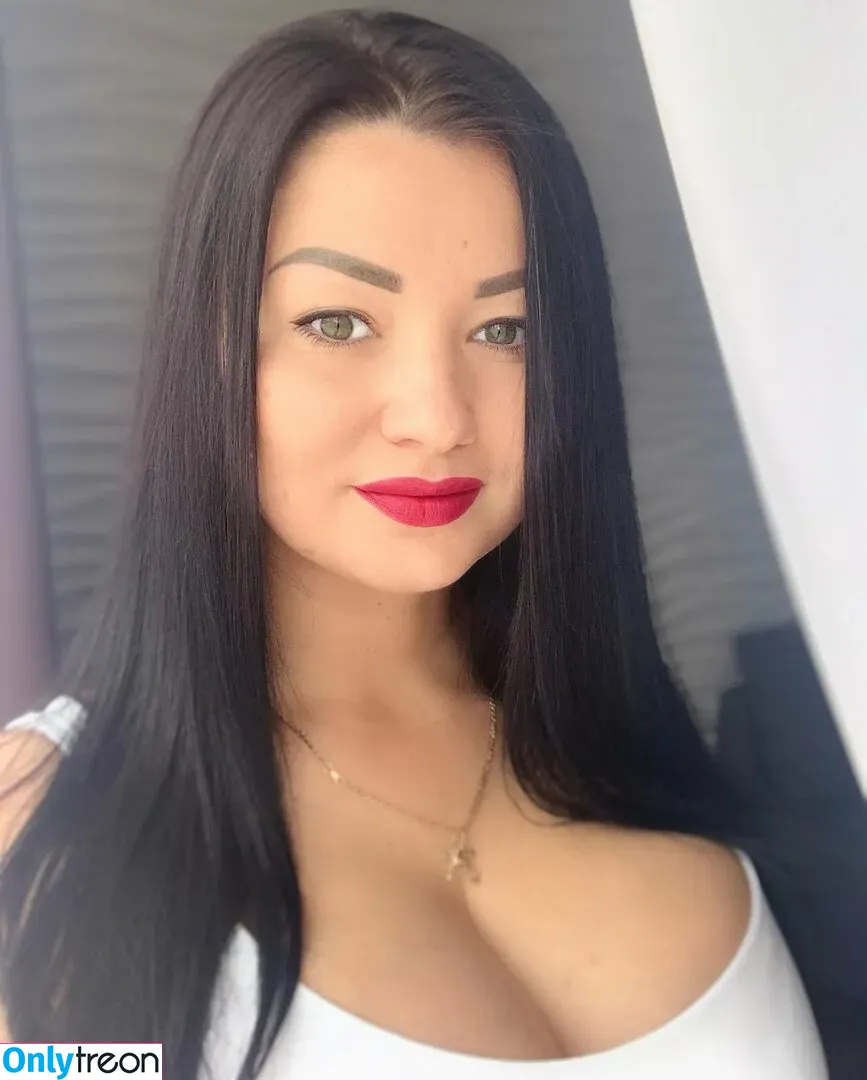 Irina P nude photo #0013 (gri6a / irina_p19)