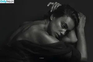 Irina Shayk / irinashayk / theirishayk nude photo #0750