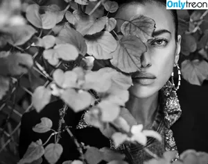 Irina Shayk / irinashayk / theirishayk nude photo #0845