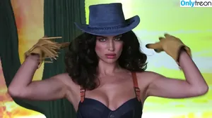 Irina Shayk / irinashayk / theirishayk nude photo #0935