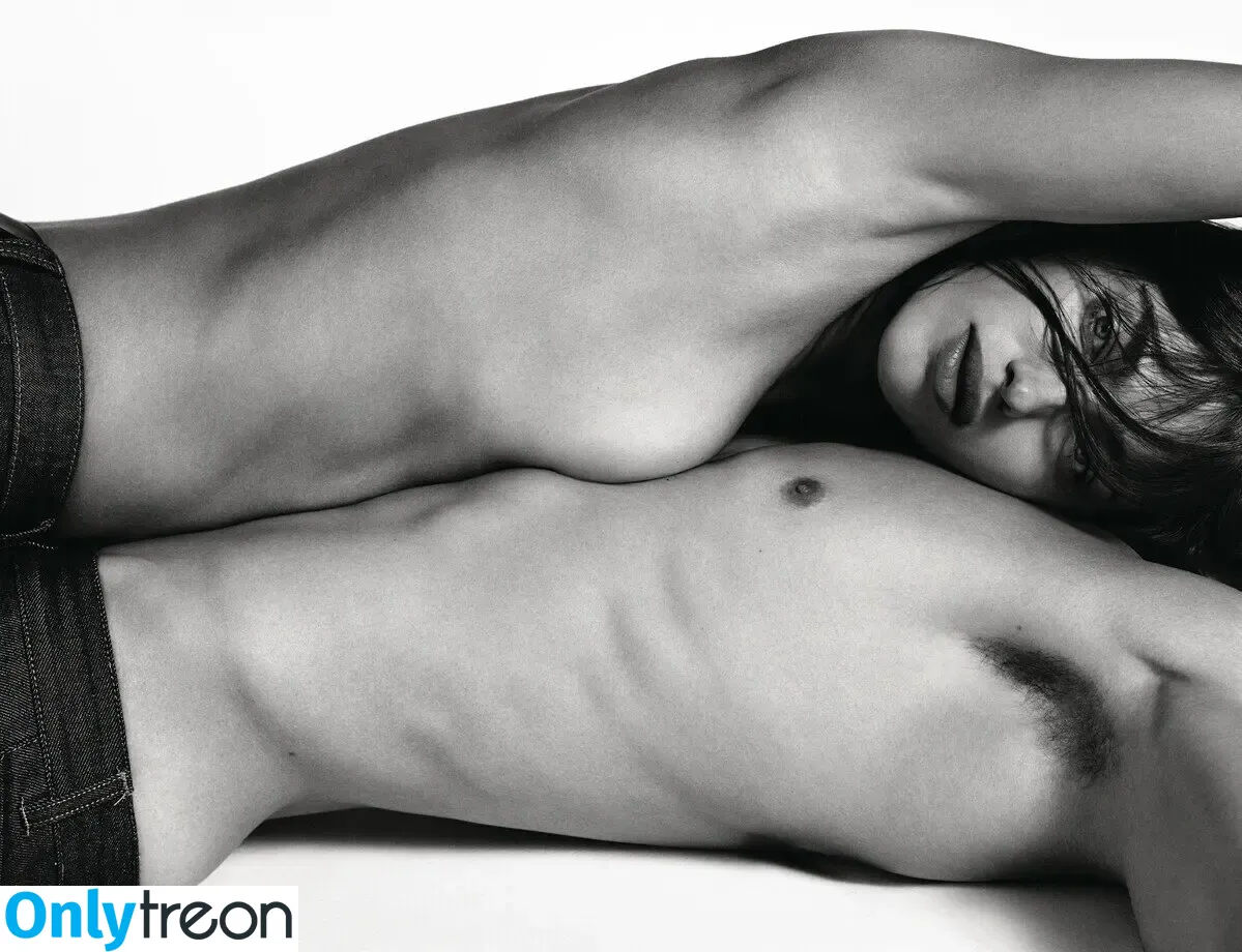 Irina Shayk nude photo #0662 (irinashayk / theirishayk)