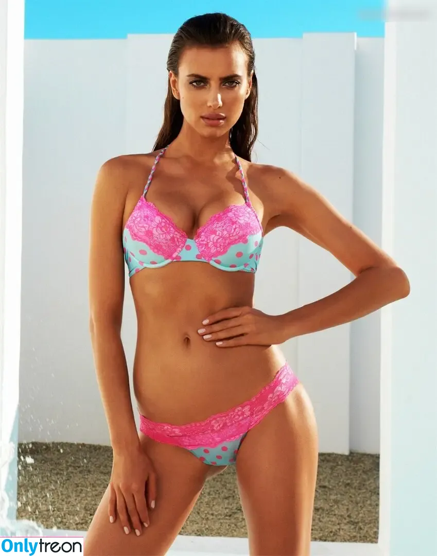 Irina Shayk nude photo #0903 (irinashayk / theirishayk)