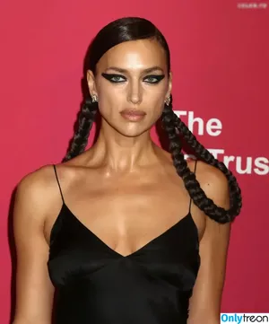 Irina Shayk / irinashayk / theirishayk nude photo #1247