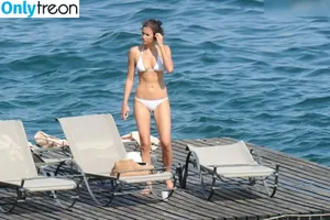 Irina Shayk / irinashayk / theirishayk nude photo #1269
