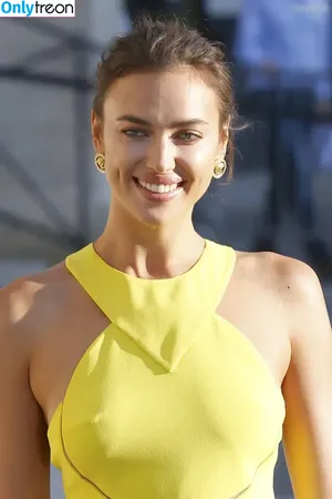 Irina Shayk / irinashayk / theirishayk nude photo #1286