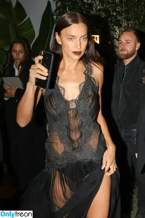 Irina Shayk / irinashayk / theirishayk nude photo #1422