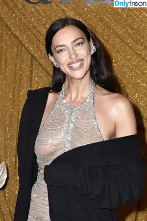 Irina Shayk / irinashayk / theirishayk nude photo #1854