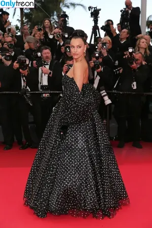 Irina Shayk / irinashayk / theirishayk nude photo #1917