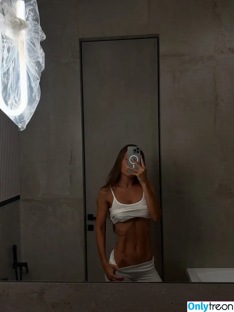 Irina Shibkova nude photo #0062 (irishashibkova)