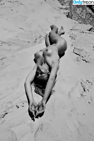 Irina Spiridonova / spiridonova_irina nude photo #0014