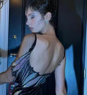 Iris Law / icelandicgirl69 / lirisaw nude photo #0041
