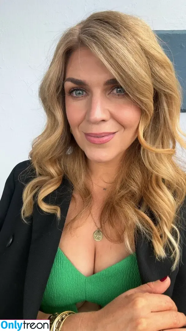 Irish Tv & News Presenters nude photo #0008 (jamesalankavanagh)