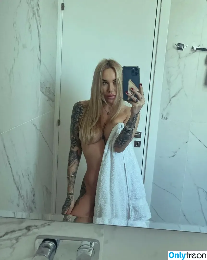Iryna Moroziuk nude photo #0006 (irina_moroziuk_psychology)