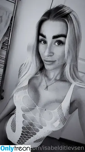 Isabel Ditlevsen / Isabelditlevsen nude photo #0488