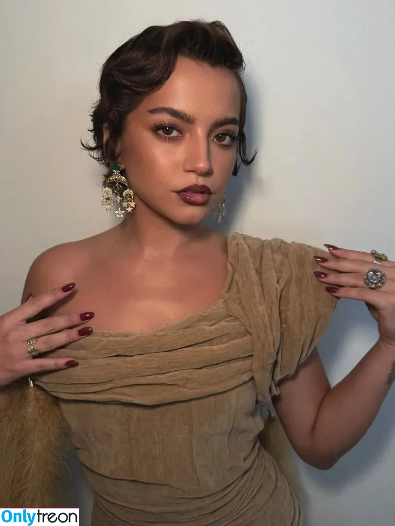 Isabela Merced nude photo #1506 (isabelamerced)