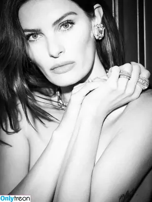 Isabeli Fontana / isabelifontana / isafontaneli nude photo #0374