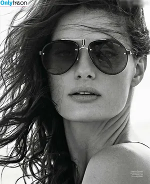 Isabeli Fontana / isabelifontana / isafontaneli nude photo #0393
