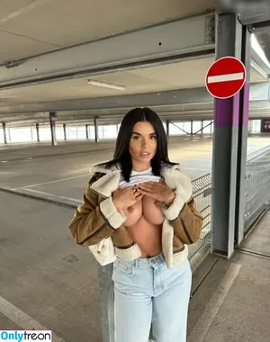 Isabell Böttger / 1sabellxo nude photo #0039