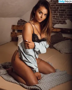 Isabell Böttger / 1sabellxo nude photo #0305