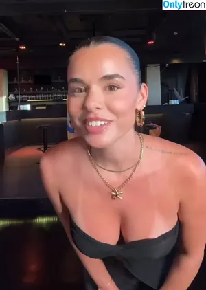 Isabell Böttger / 1sabellxo nude photo #0395