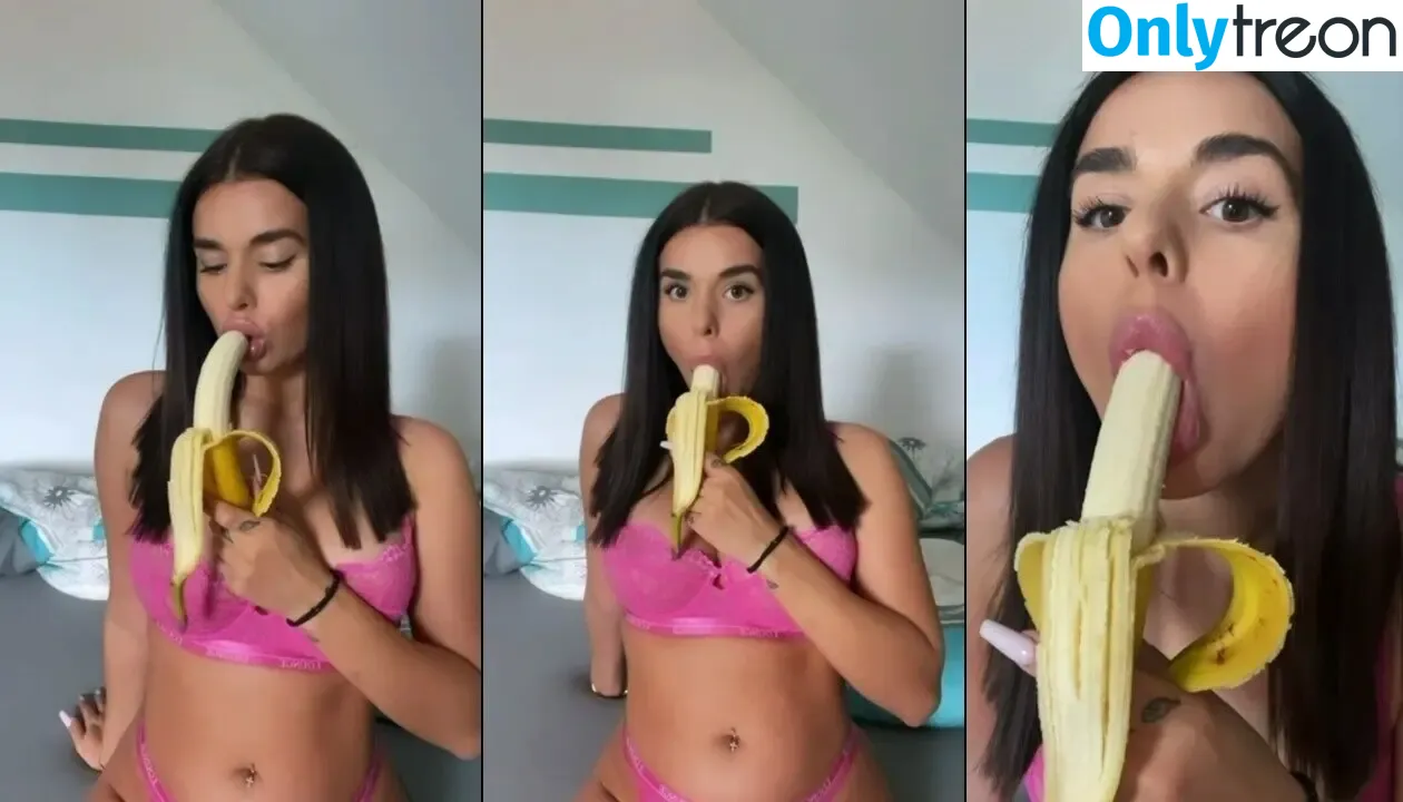 Isabell Böttger nude photo #0338 (1sabellxo)