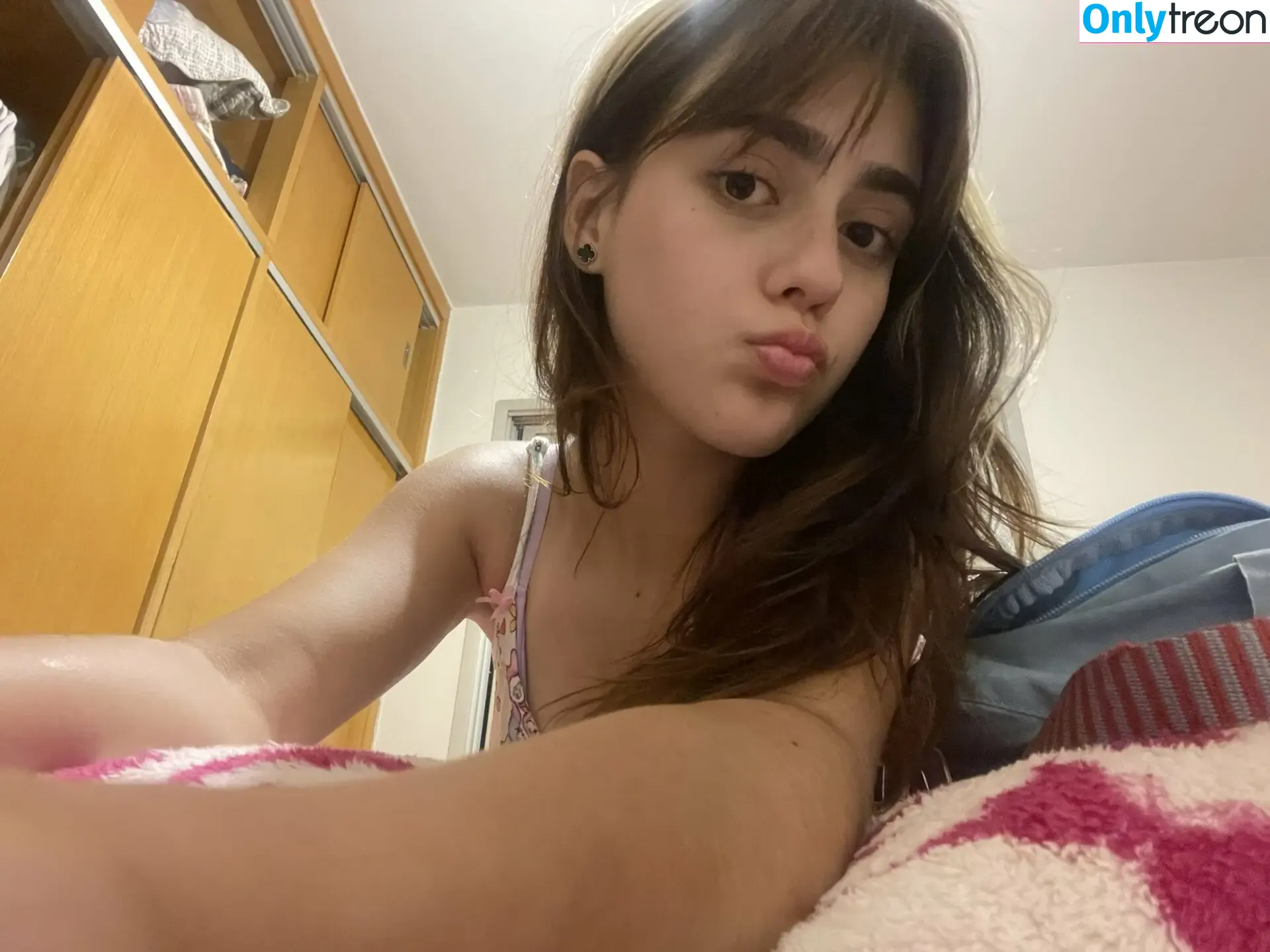 Isabella Angelina nude photo #0041 (angelinaisabellaa / isabellaangelina)
