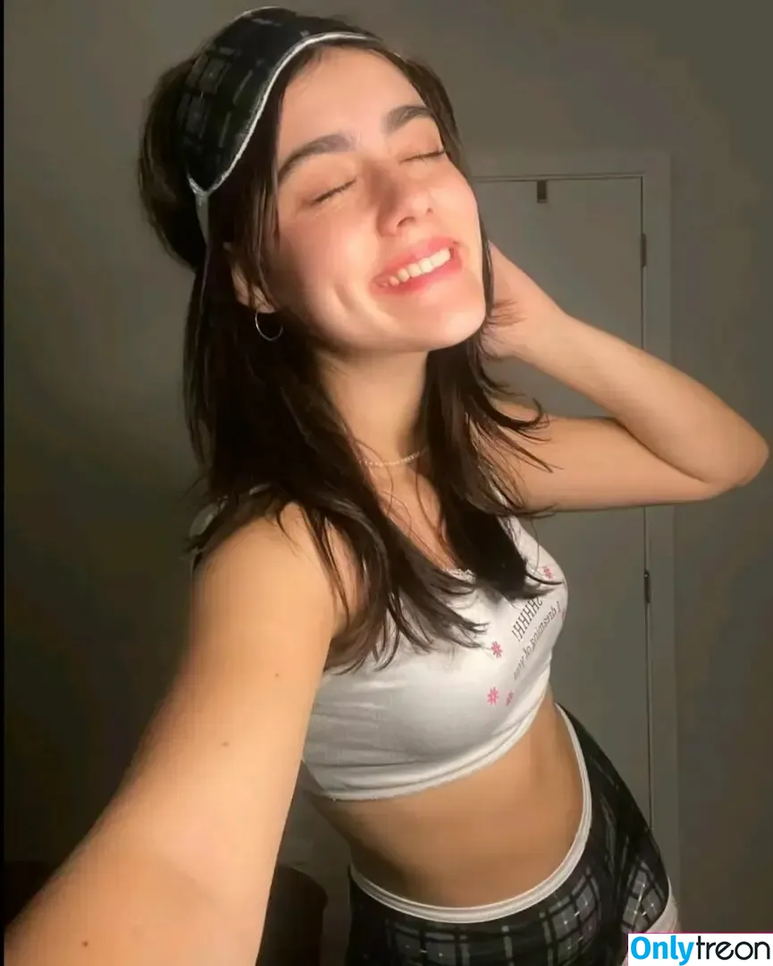 Isabella Angelina nude photo #0077 (angelinaisabellaa / isabellaangelina)